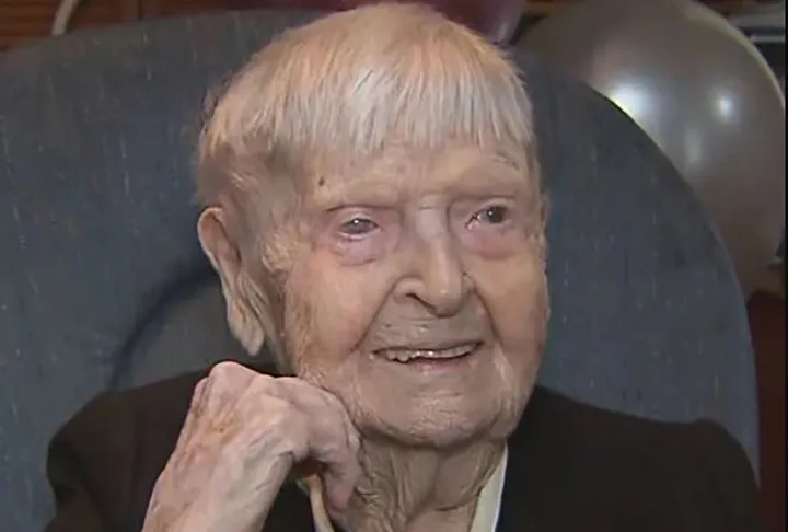 خانم حسابدار 112 ساله؛ پیرترین کانادایی در سال 2024